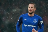 2026世界杯-字母哥爆冷屠网！雄鹿狂胜篮网32分，主场球迷沸腾见证奇迹之夜